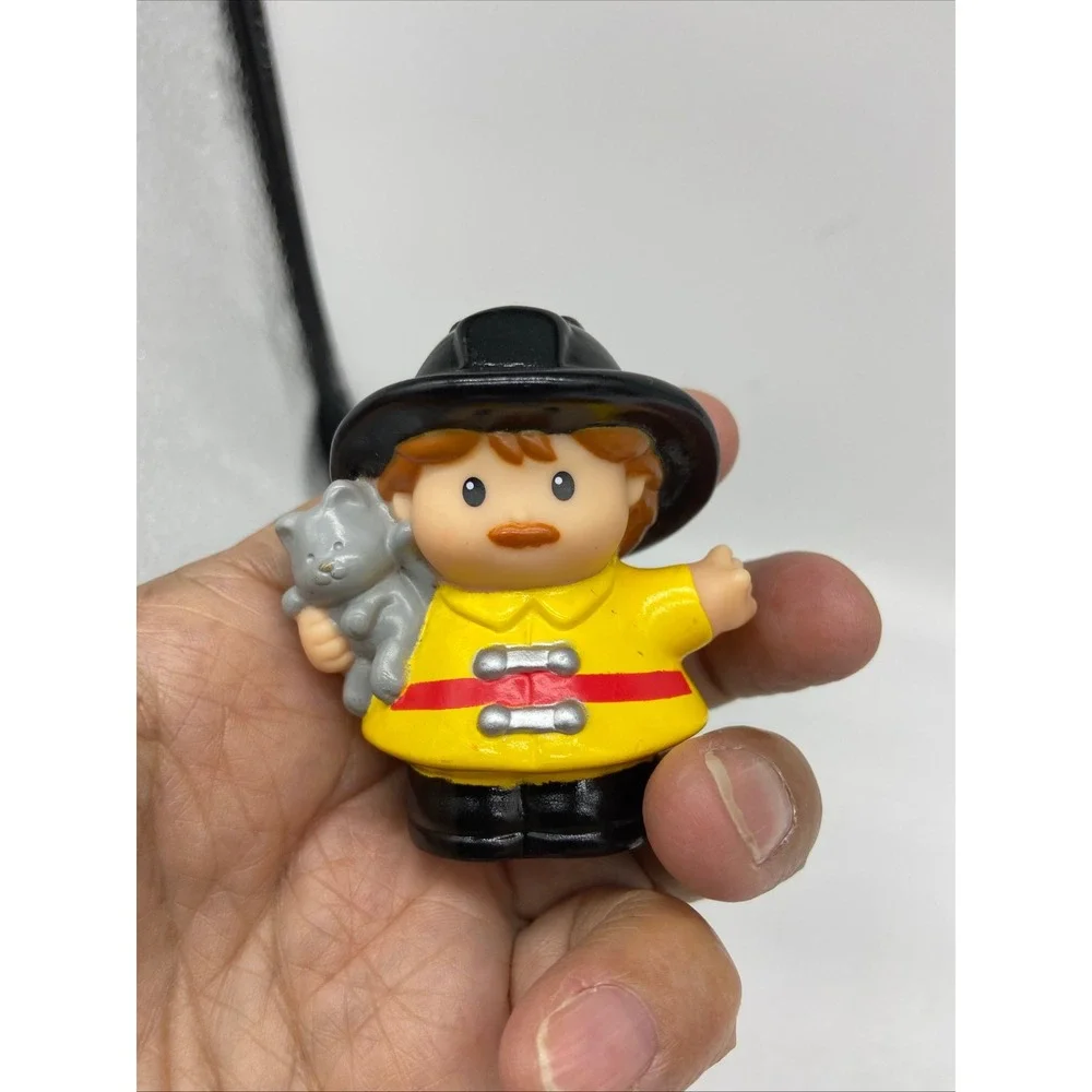 Fisher Price Little People Figures Pilot Firefighter School Girls 2001 Lot of 4